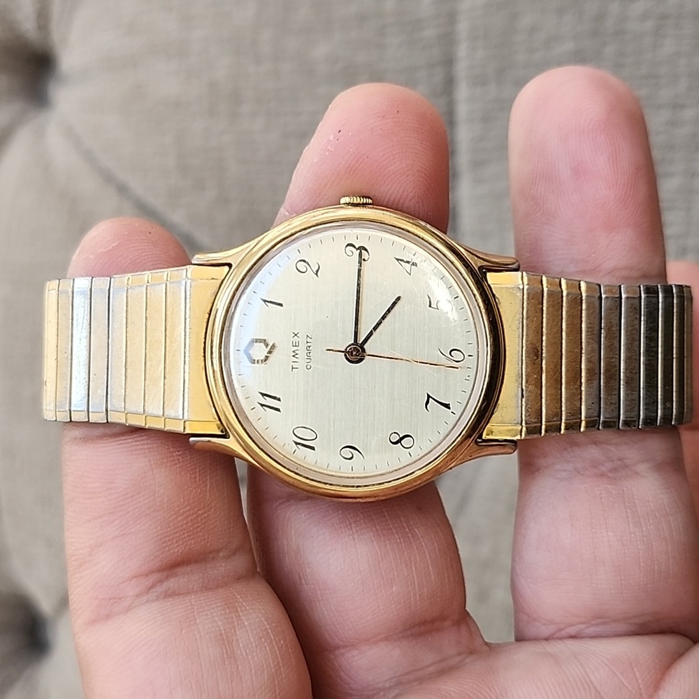 TIMEX Strech band watch